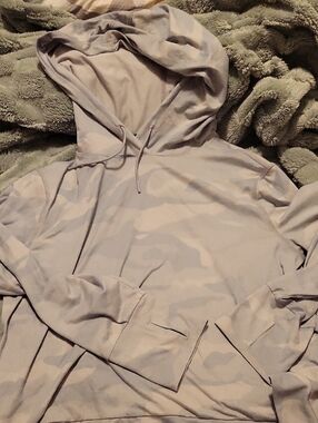 Spyder Active Light Gray Pullover Hoodie